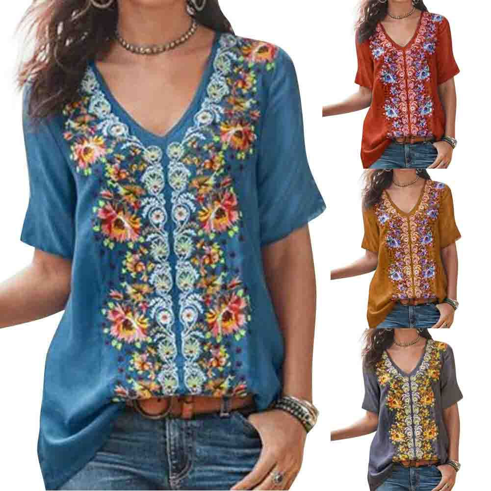 Printed short sleeve V-neck top