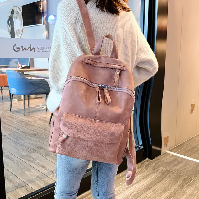 Large capacity backpack Pink - Shop at LoveMi