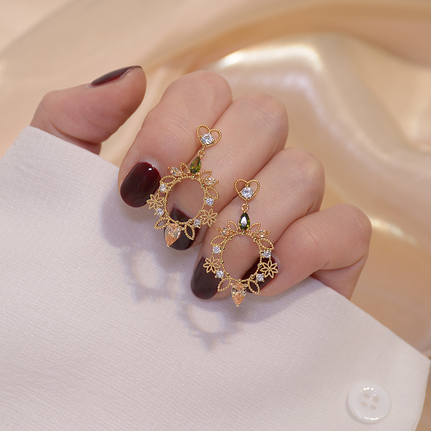 Palace Style Ear Stud Earrings