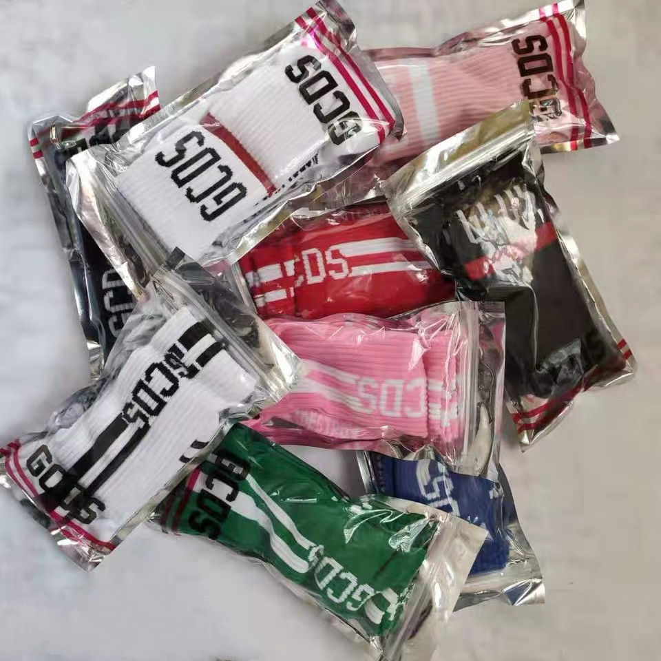 Pure cotton high-top letter socks