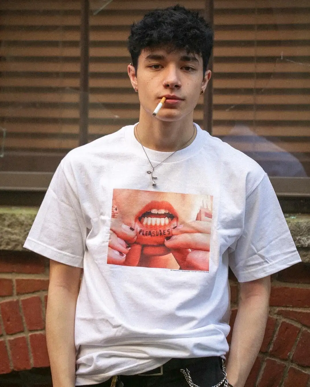 Tattoo lips print short sleeve shirt