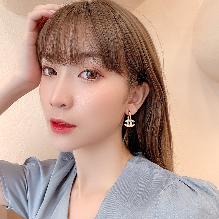 Net red C-shaped Earrings