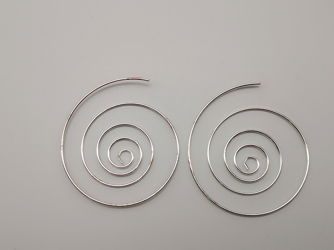 Circle silver earrings