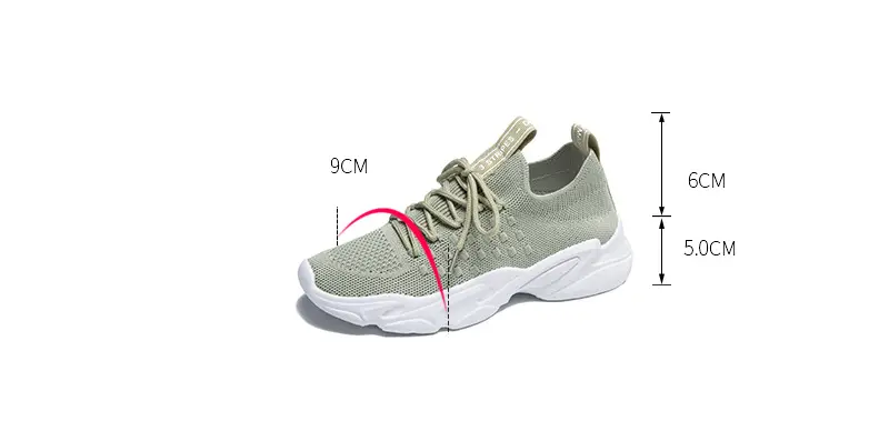 Breathable student sports shoes