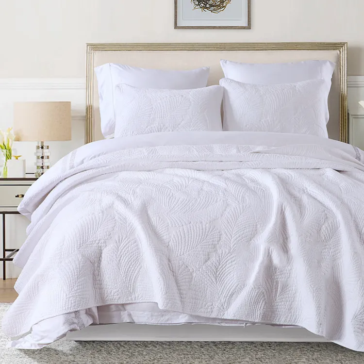 Three-piece bedding set - White