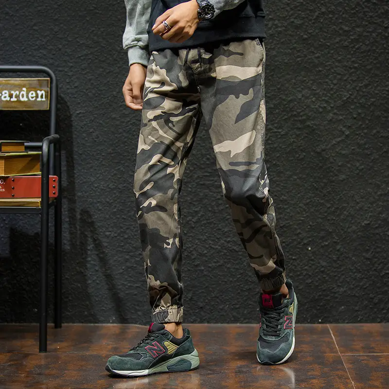 Men's cropped pants