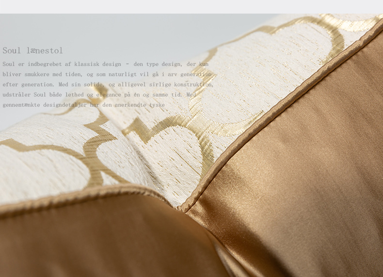 Diamond-shaped champagne gold pillowcase