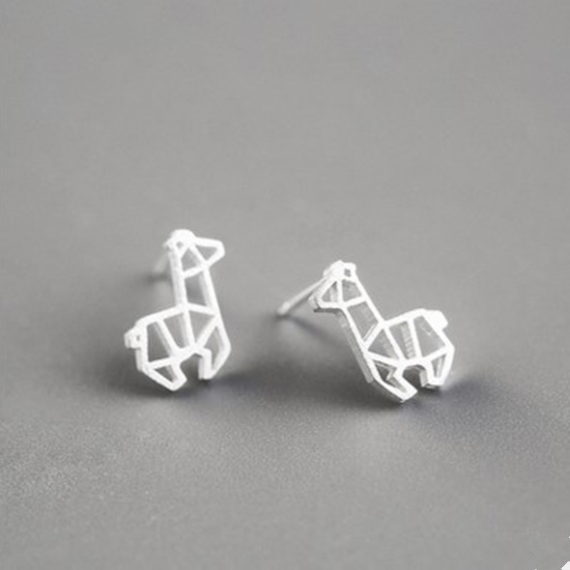 Cute Hollow Giraffe Stud Earrings