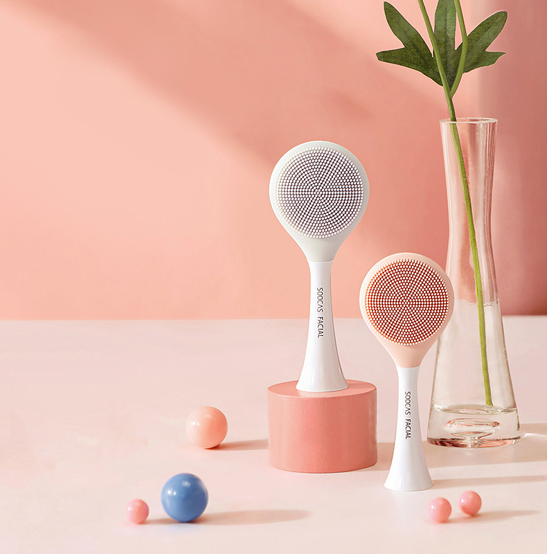 Electric toothbrush universal cleansing brush