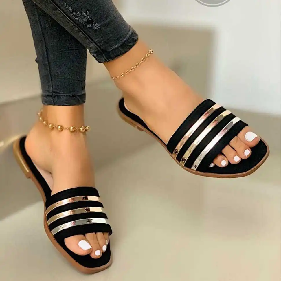 Hollow outdoor slippers women - Black
