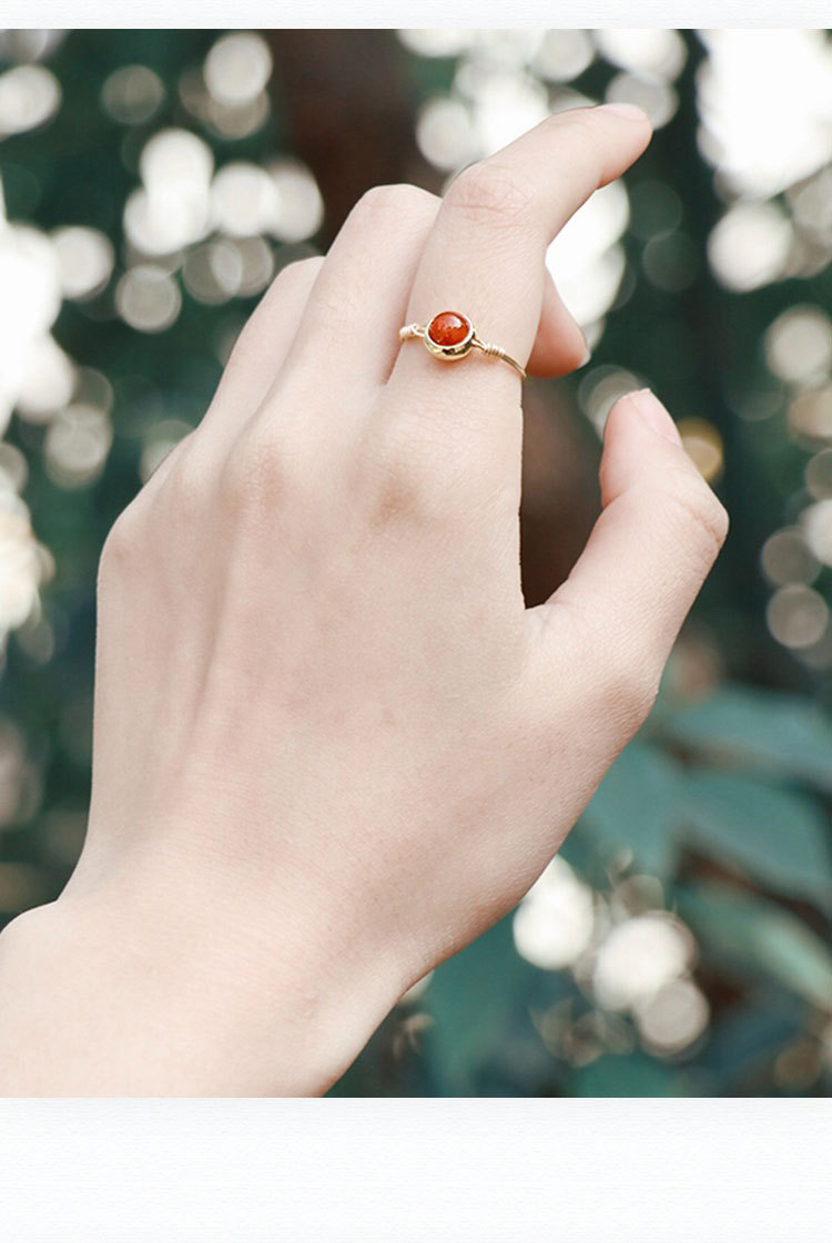 Transfer bead index finger ring