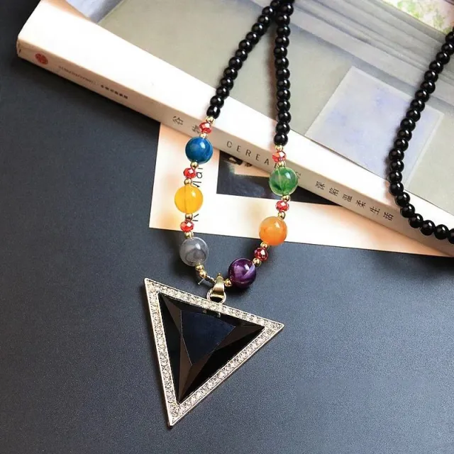 Sweater chain pendant Black Triangle - Shop at LoveMi