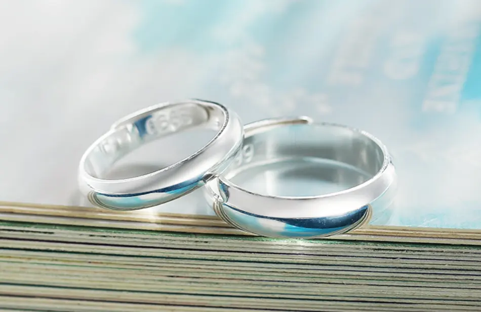 Glossy Ring Simple Men's Silver