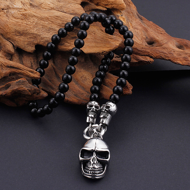 Personality smiley skull pendant