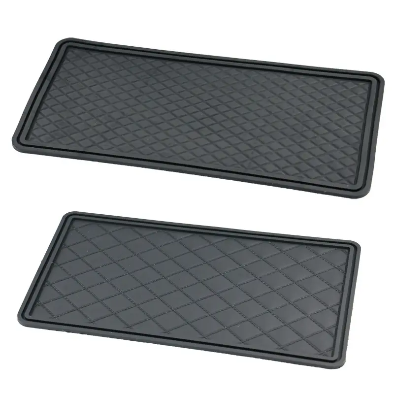 Car anti-slip mat storage