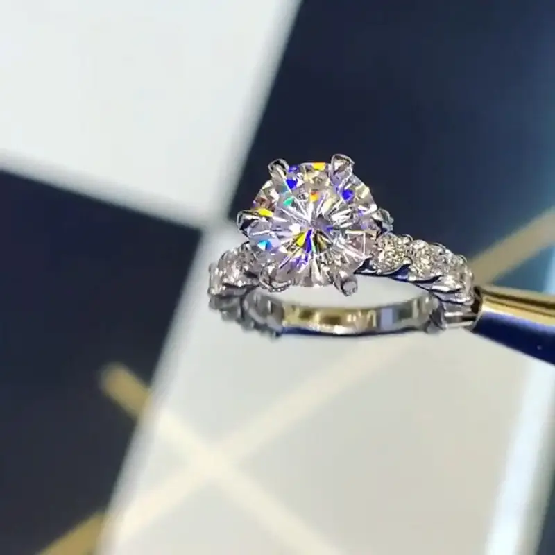 White gold plated zircon six prong ring