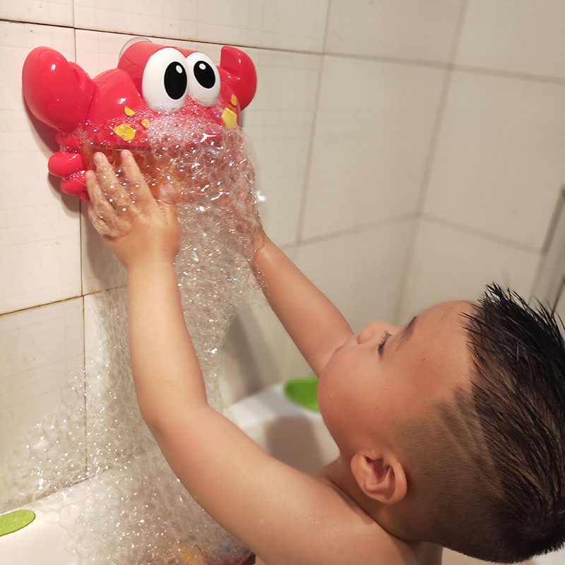 Electric sprinkler for children to play with water baby bath toy nozzle swimming baby baby girl boy playing with water