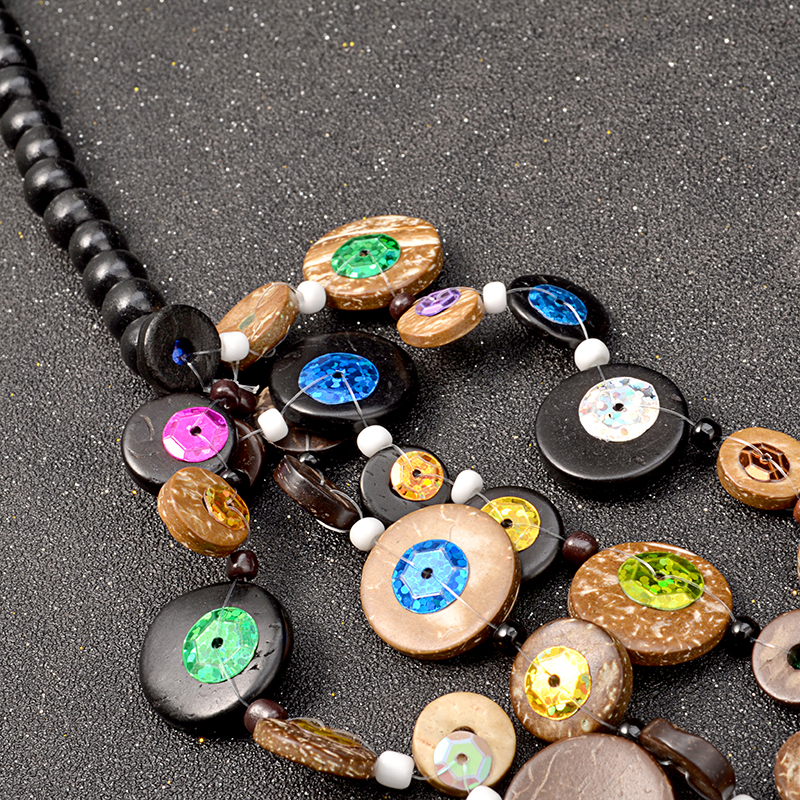 Colored wooden beads braided necklace