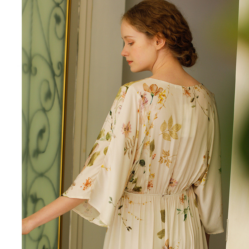 V-neck elegant rose print satin nightdress