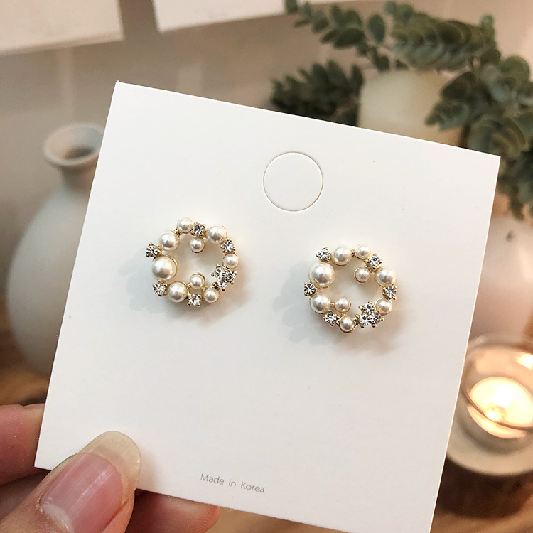 Round Pearl Zircon Stud Earrings