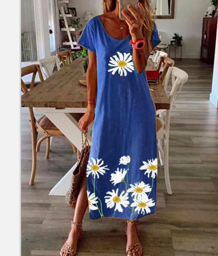 Daisy print dress with hem