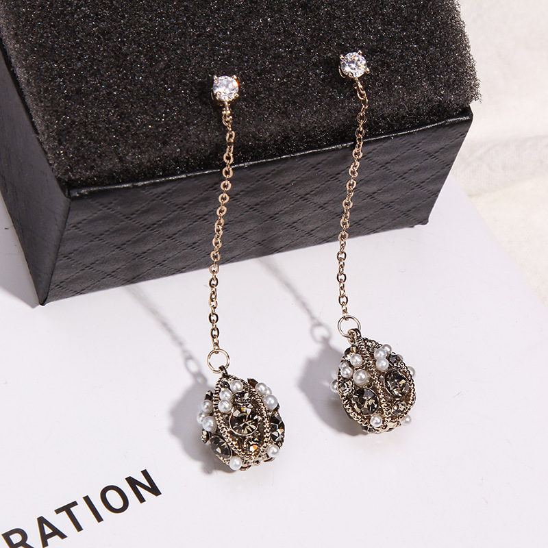 Women's water drop silver earrings