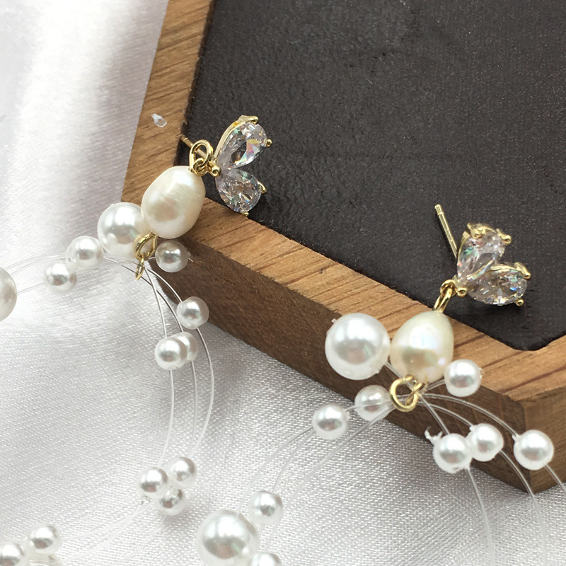 Women's Shaped Pearl Earrings