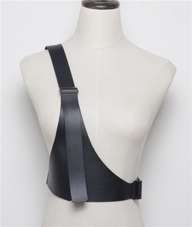 Harnais asymétrique en imitation cuir