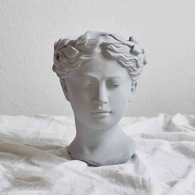 Creative portrait flower pot - Cement