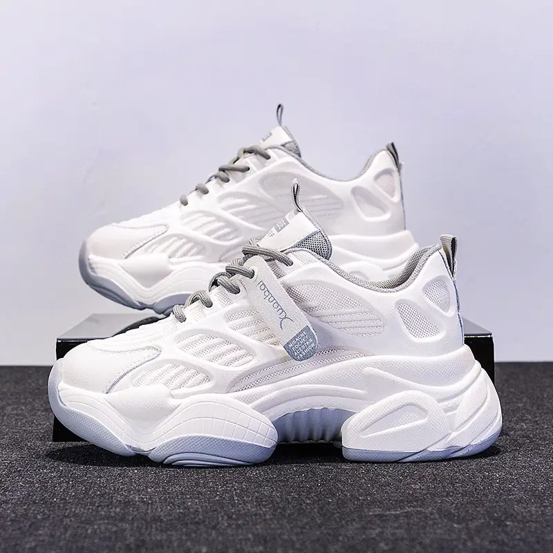 Women's platform sports shoes