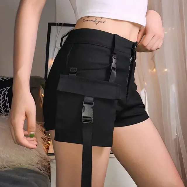 Dark wind retro tooling shorts Black - Shop at LoveMi