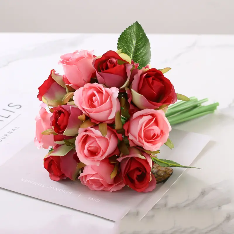 12 bouquets of simulated roses