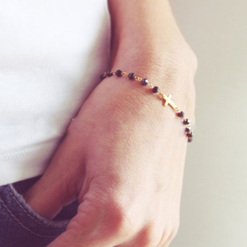 Cross turquoise beaded bracelet