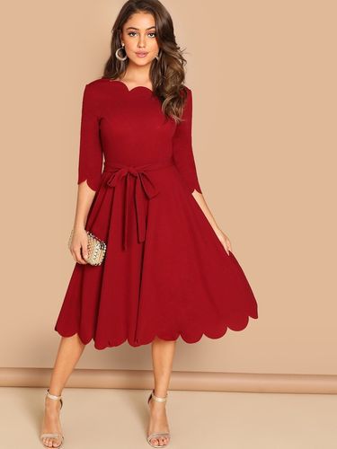 Round neck bow sleeve sleeve burnt dress