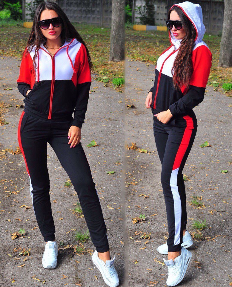 Color matching hooded sports suit