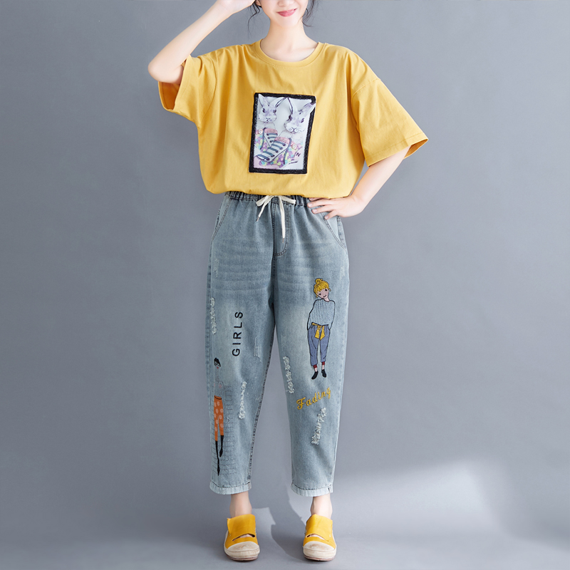 Women's embroidered casual jeans