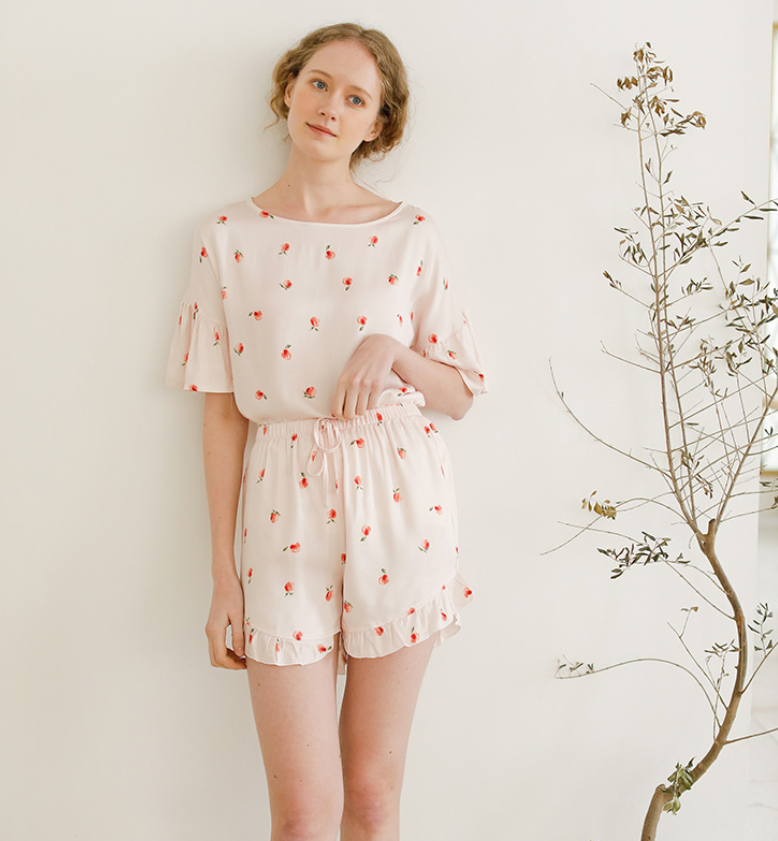 Crew neck short sleeve shorts