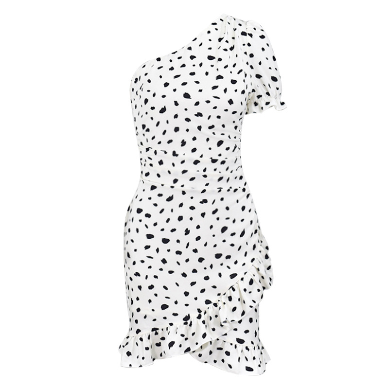 One-shouldered ruffled ruffled dress