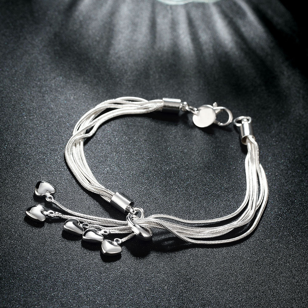 Tai  tassel hanging heart bracelet