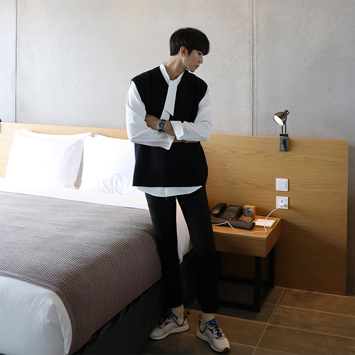 Bow tie men's long sleeve shirt