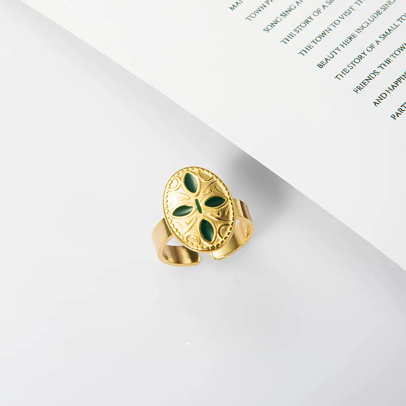 Vintage textured delicate oil drop oval ring