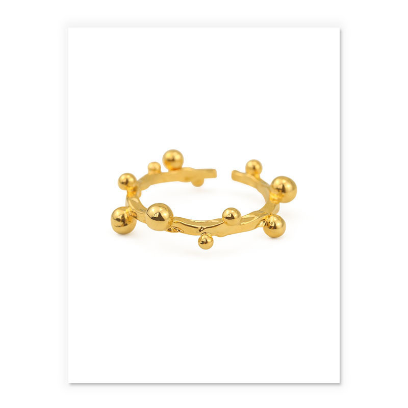 Women's adjustable ring with round opening