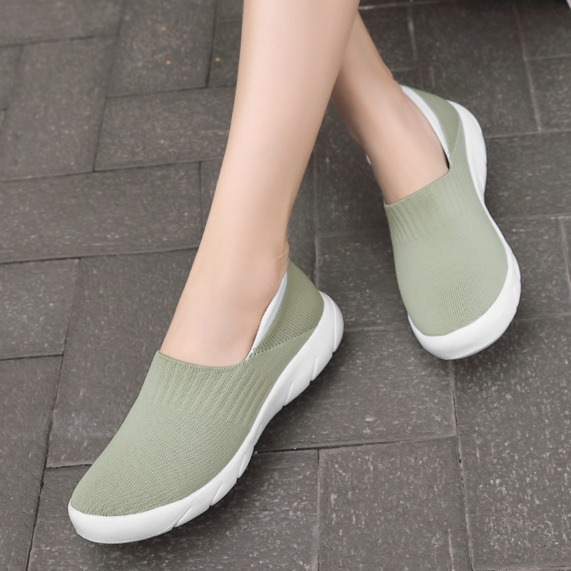 Light and breathable socks shoes