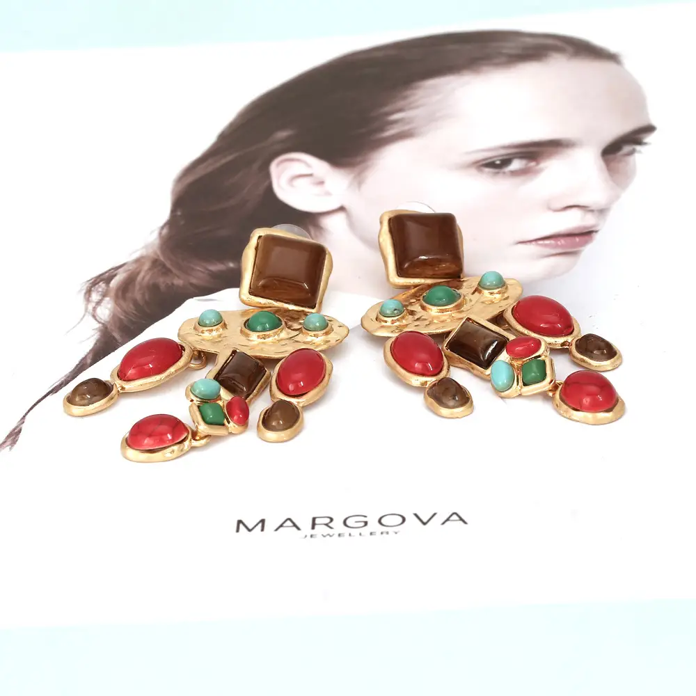 Retro drop-shaped alloy earrings