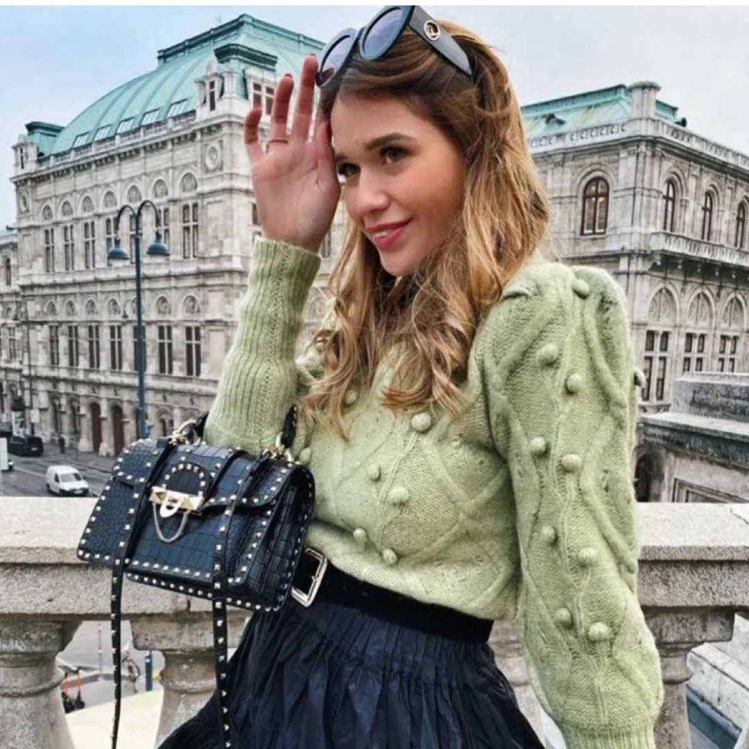 Lantern sleeve diamond turtleneck sweater