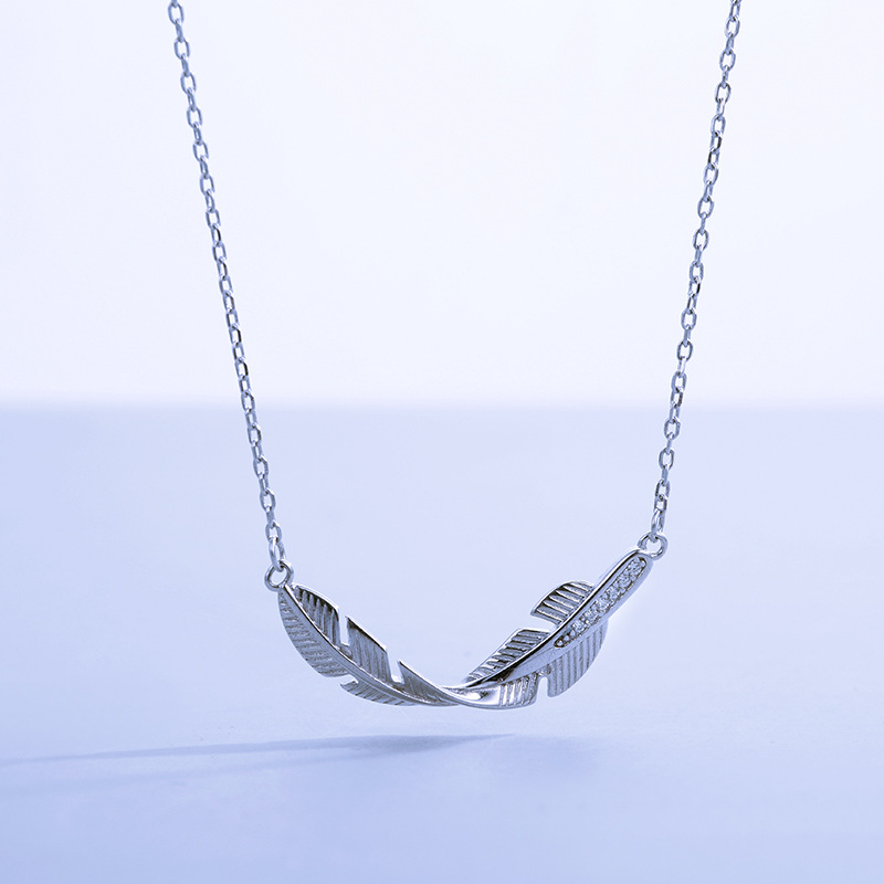 Cold wind fairy gas clavicle chain