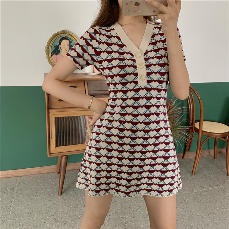 Short sleeve knitted dress