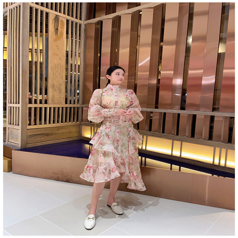 Lace-up waist dress with ruffled irregular hem