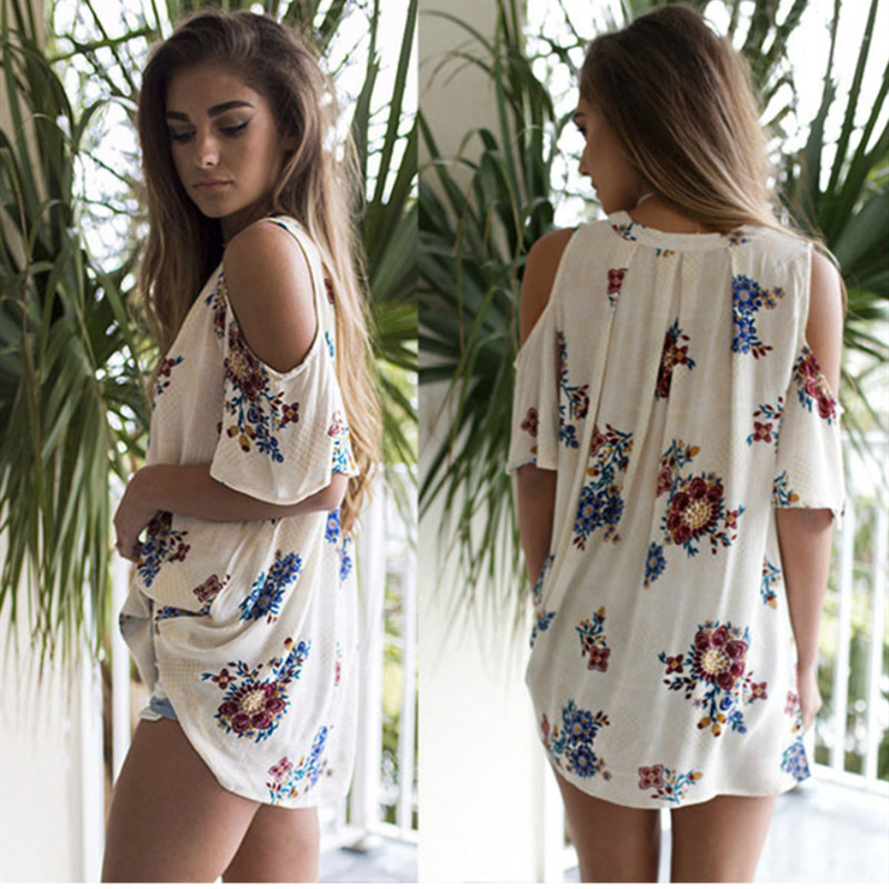 Off-the-shoulder short-sleeved shirt