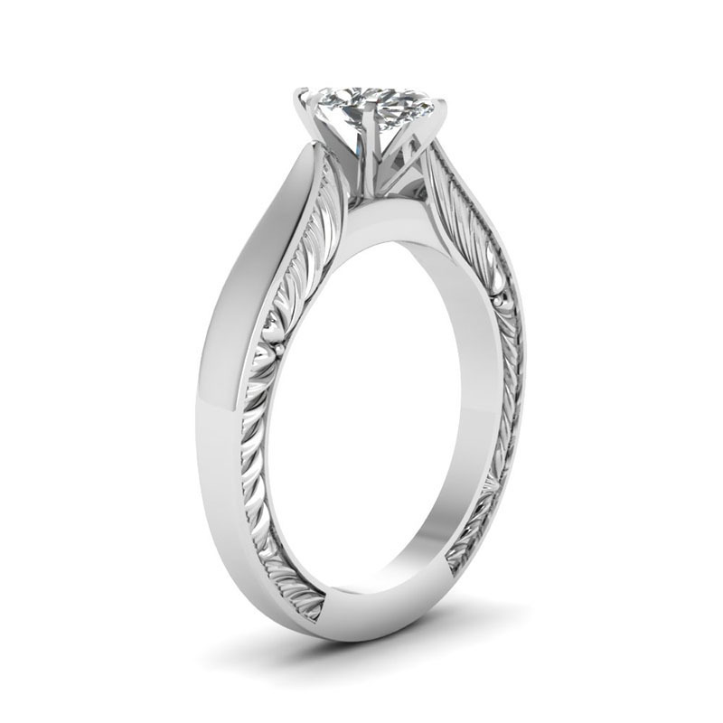 Vintage Horse Eye Zircon Ring